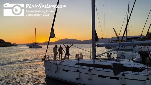 Celebrating Sundown (Enelin Toneva)