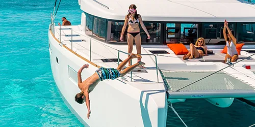 PlainSailing.com & Kuoni holidays on a catamaran