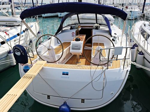 Bavaria 37