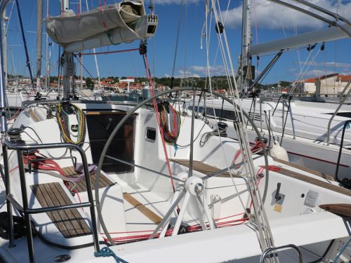 Beneteau First 35