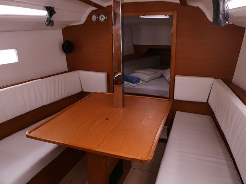 Jeanneau Sun Odyssey 349