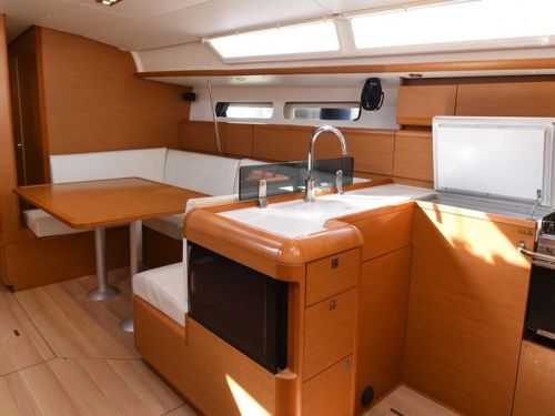 Jeanneau Sun Odyssey 439