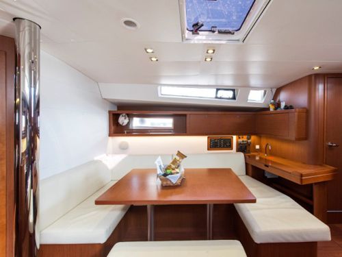 Beneteau Oceanis 45