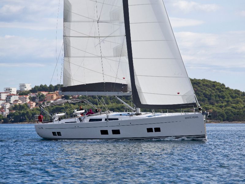 Hanse 588