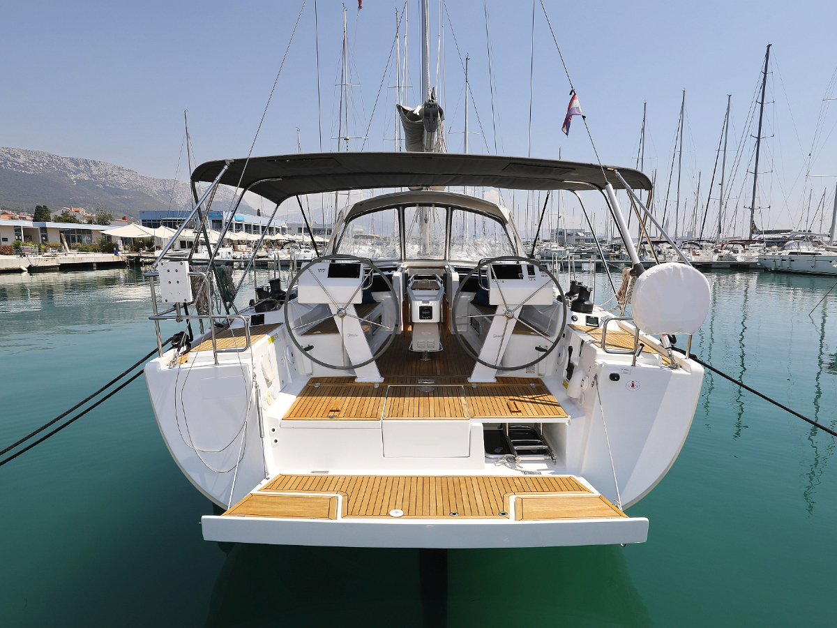 Hanse 505