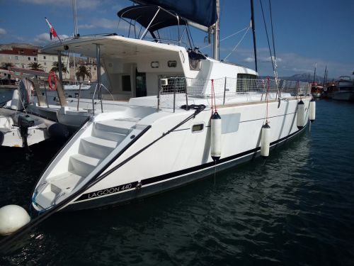 Lagoon 440