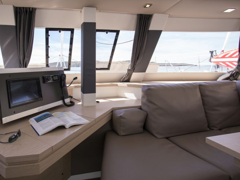 Fountaine Pajot Saba 50