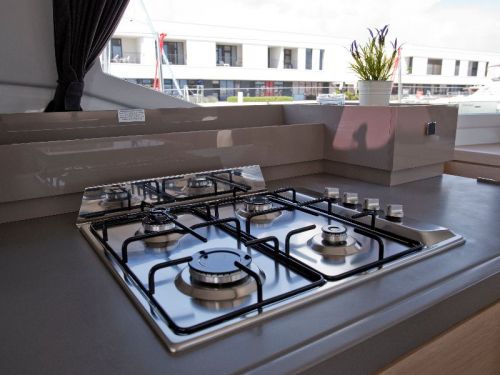 Fountaine Pajot Saona 47