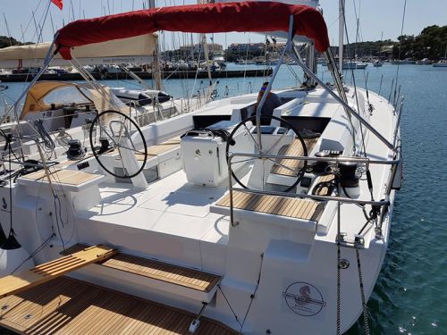 Beneteau Oceanis 51.1