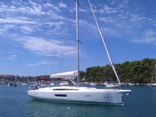 Beneteau Oceanis 51.1