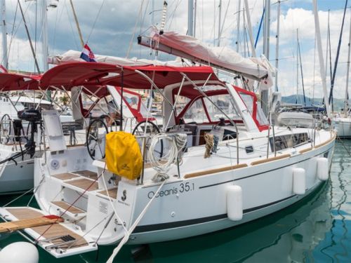 Beneteau Oceanis 35.1