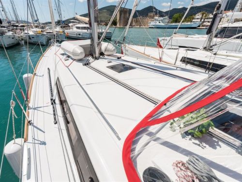 Beneteau Oceanis 45