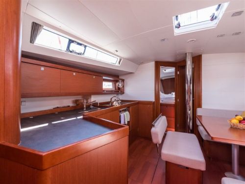 Beneteau Oceanis 45