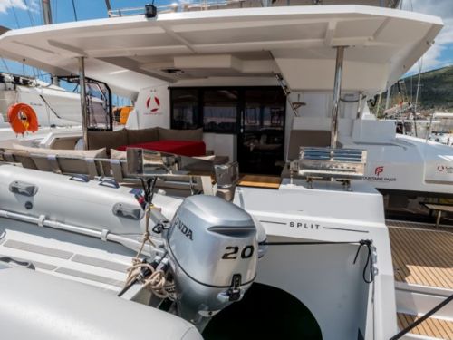 Fountaine Pajot Saona 47