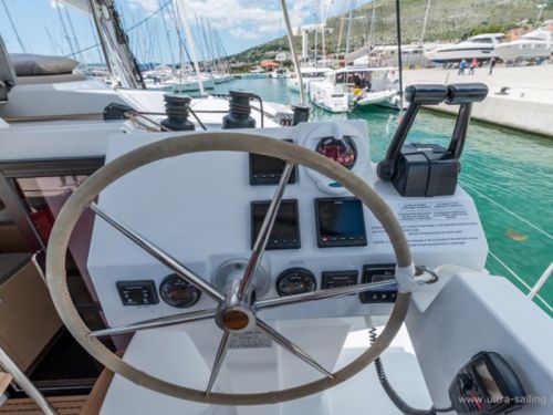 Fountaine Pajot Saona 47