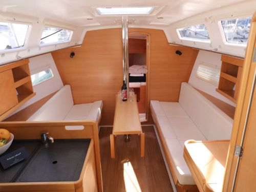 Jeanneau Sun Odyssey 319