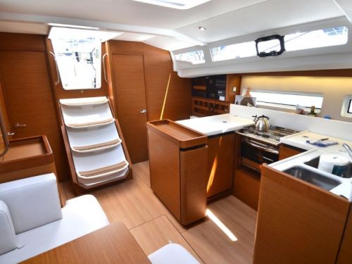 Jeanneau Sun Odyssey 440