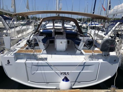 Beneteau Oceanis 51.1