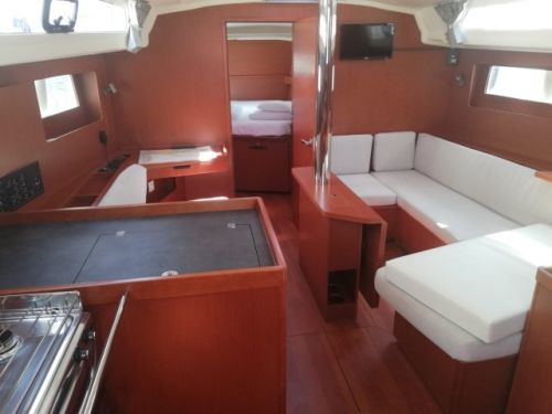 Beneteau Oceanis 41.1