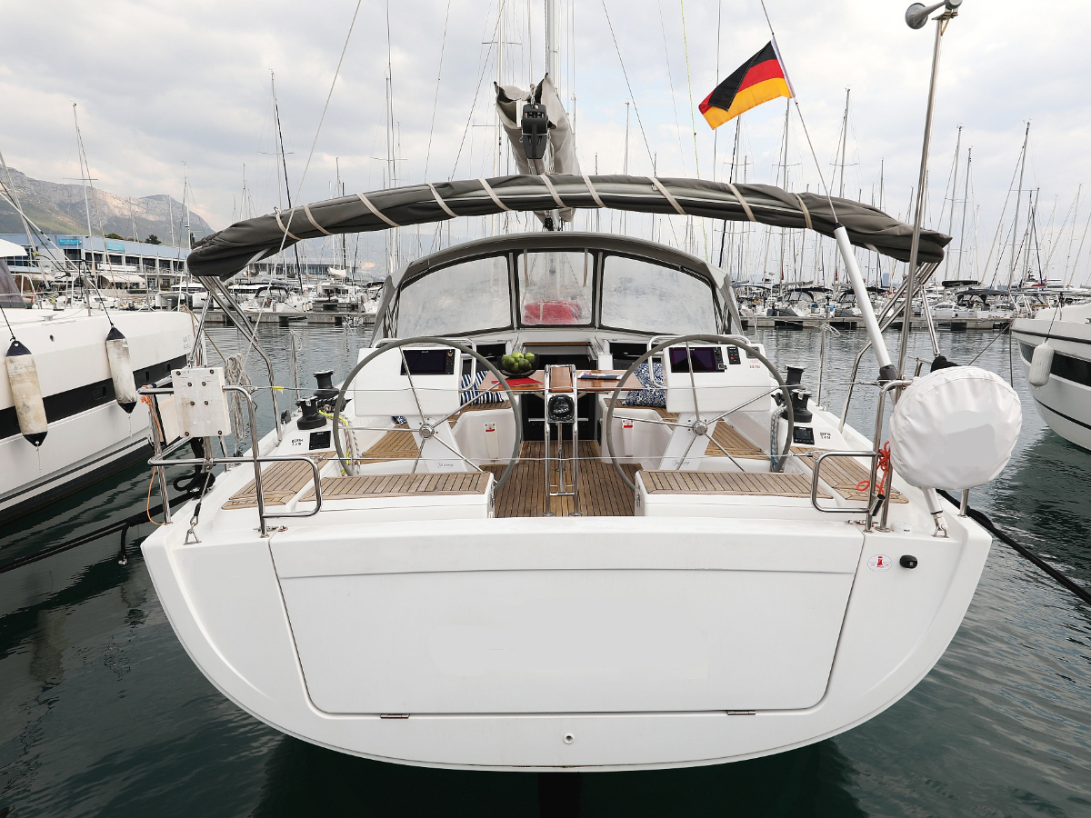 Hanse 455