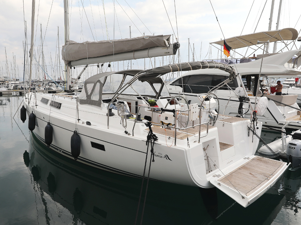 Hanse 455