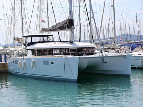 Lagoon 450