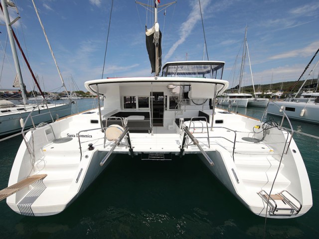 Lagoon 450