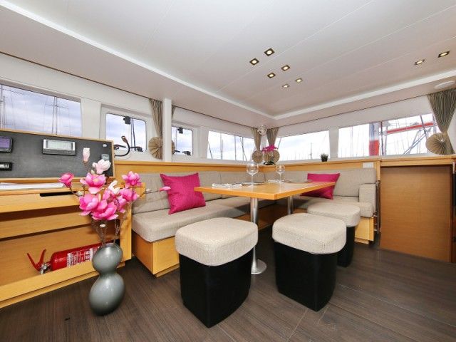 Lagoon 450