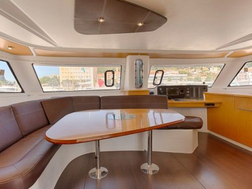 Fountaine Pajot Orana 44