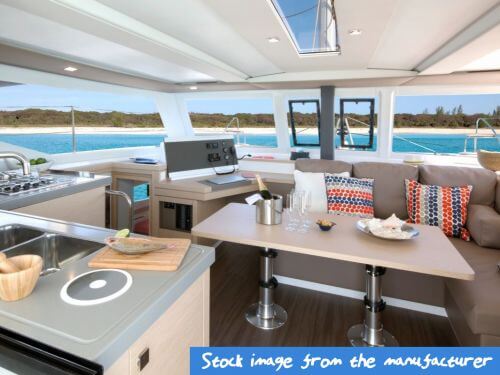 Fountaine Pajot Lucia 40