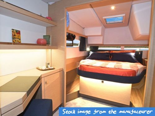 Fountaine Pajot Lucia 40