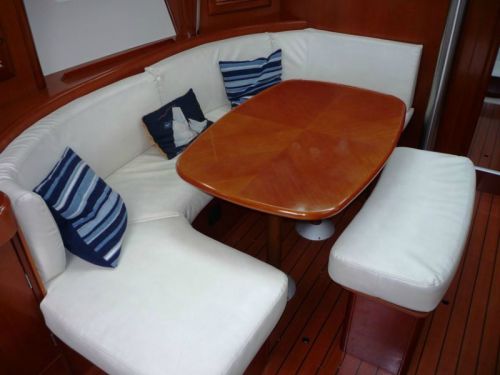 Beneteau Oceanis 393 