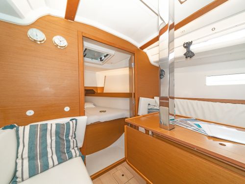 Jeanneau Sun Odyssey 349