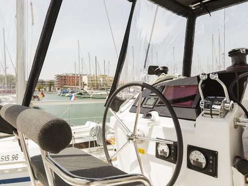 Lagoon 400