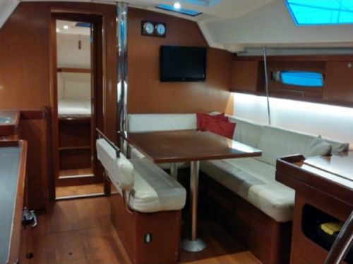 Beneteau Oceanis 46