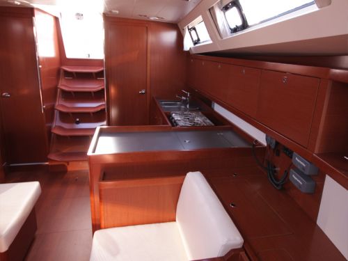 Beneteau Oceanis 41