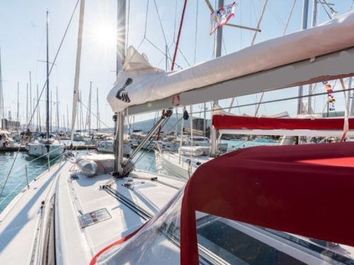 Beneteau Oceanis 48