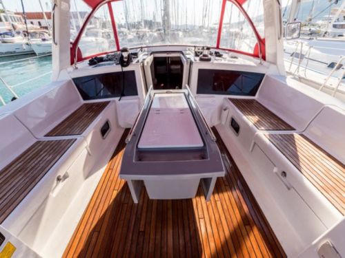 Beneteau Oceanis 48