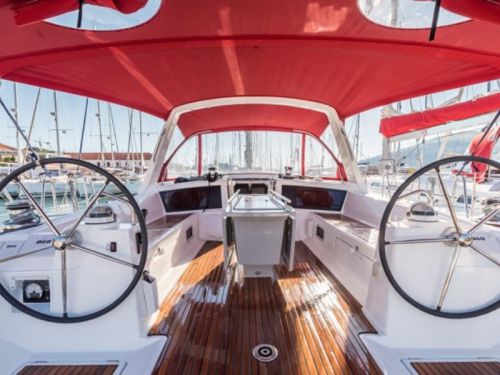 Beneteau Oceanis 48