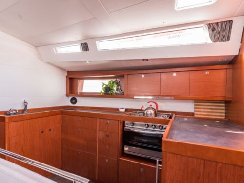 Beneteau Oceanis 48