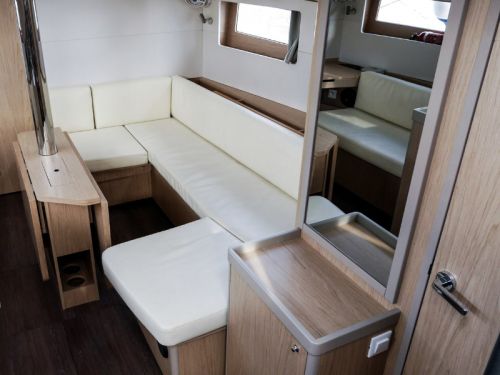 Beneteau Oceanis 41.1