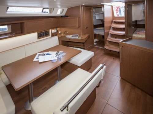 Beneteau Oceanis 45