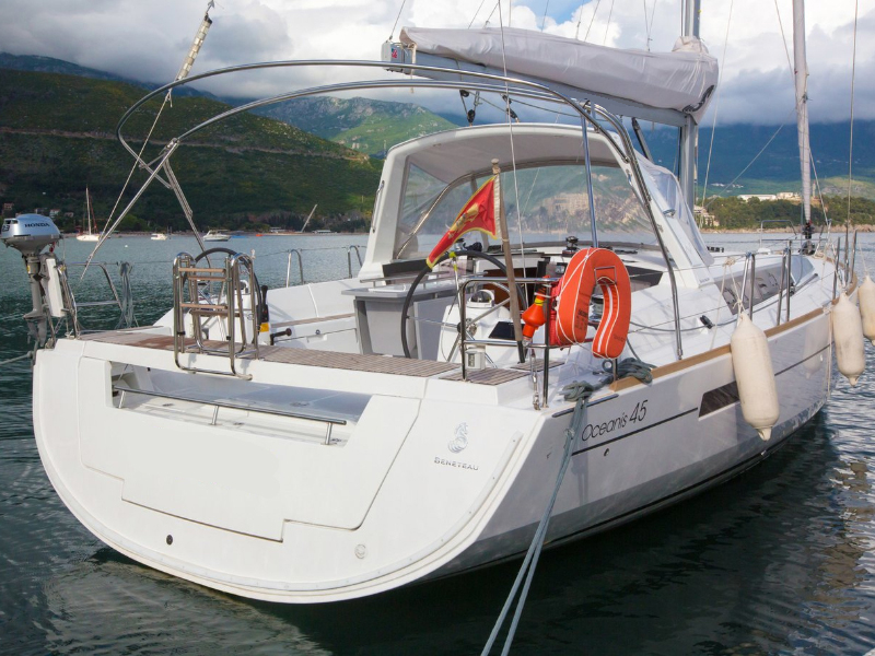 Beneteau Oceanis 45