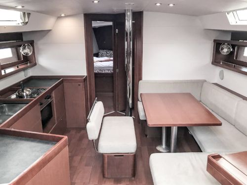 Beneteau Oceanis 45