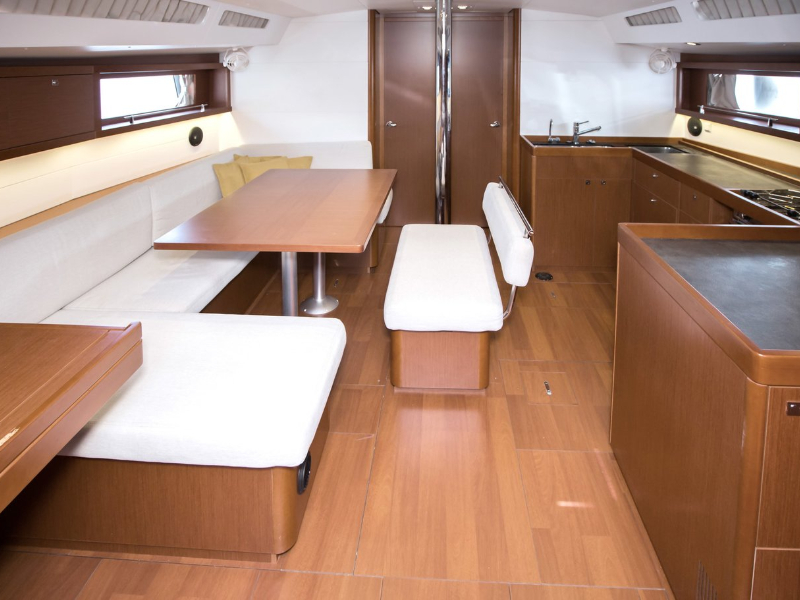 Beneteau Oceanis 48