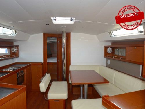 Beneteau Oceanis 45