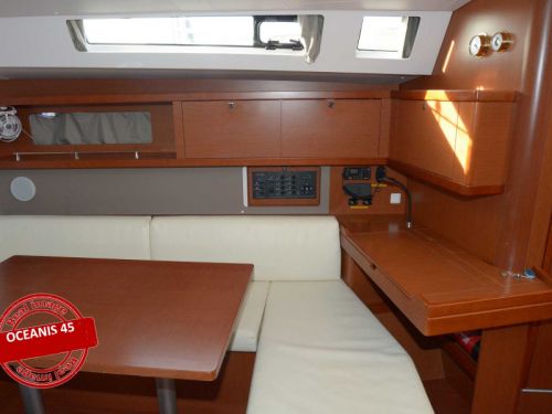 Beneteau Oceanis 45