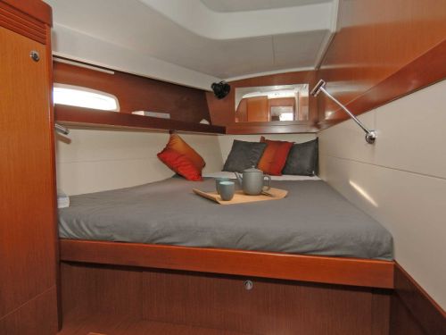 Beneteau Oceanis 50