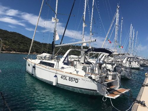 Beneteau Oceanis 35.1