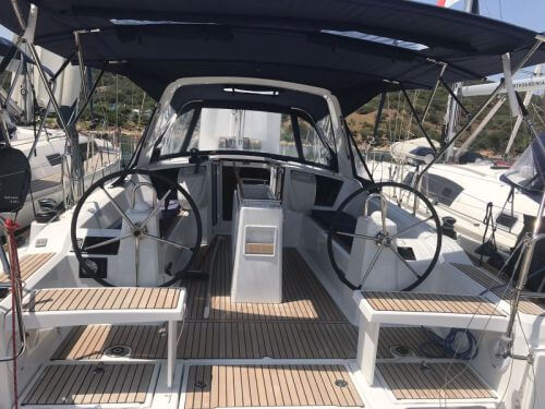 Beneteau Oceanis 38.1